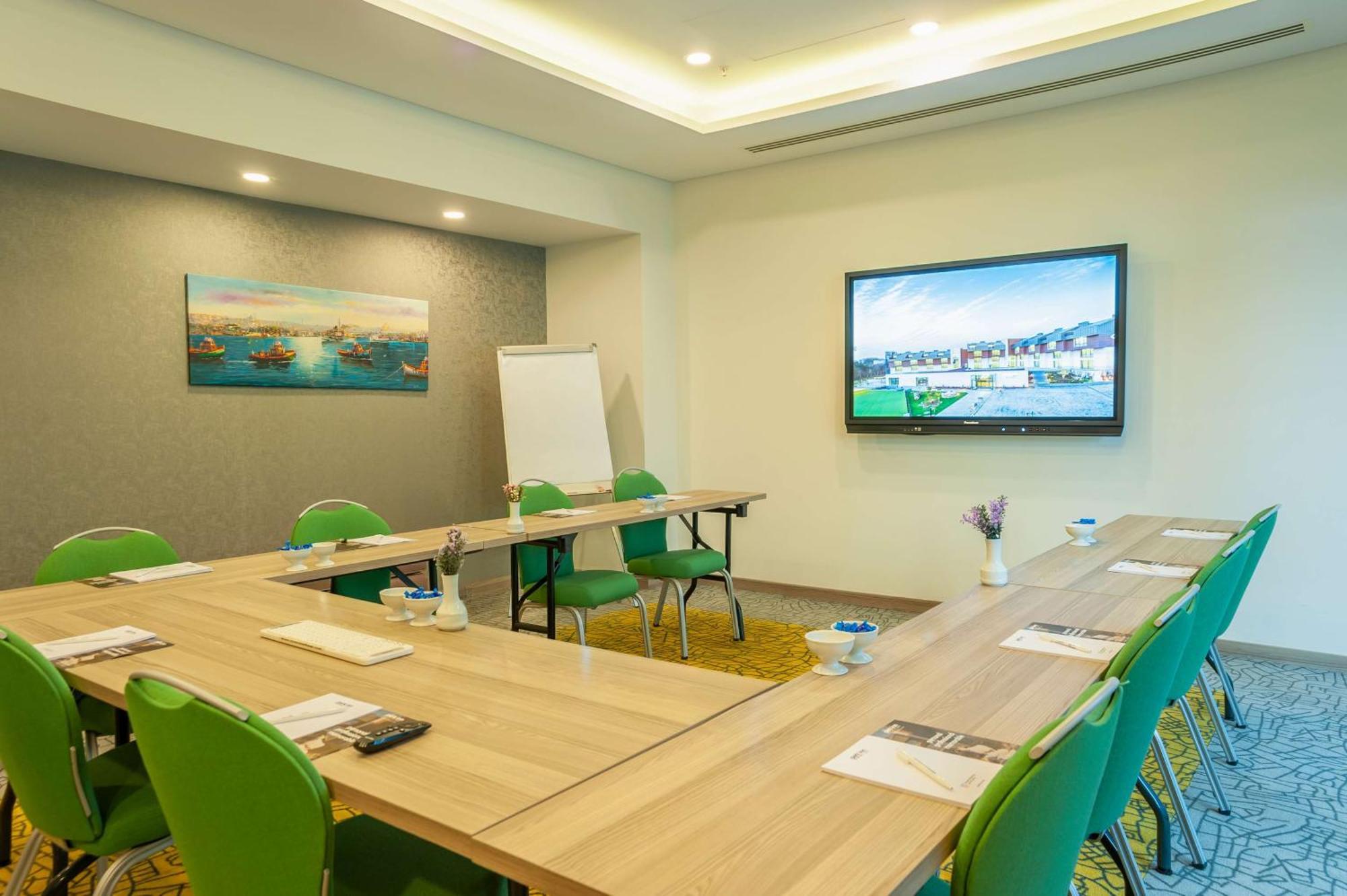Park By Radisson Airport Odayeri 4* Provincia di Istanbul